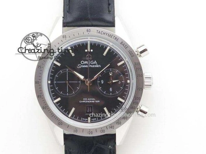 1223 Efficient Speedmaster JHF SS Snoopy Award 45th Anniversary White dial On SS Bracelet 8239